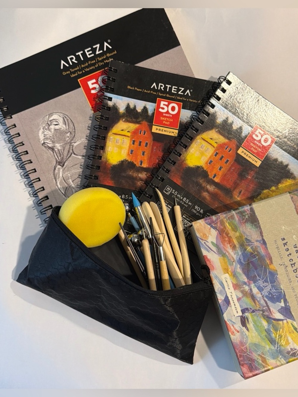 Various Art Supplies Lot